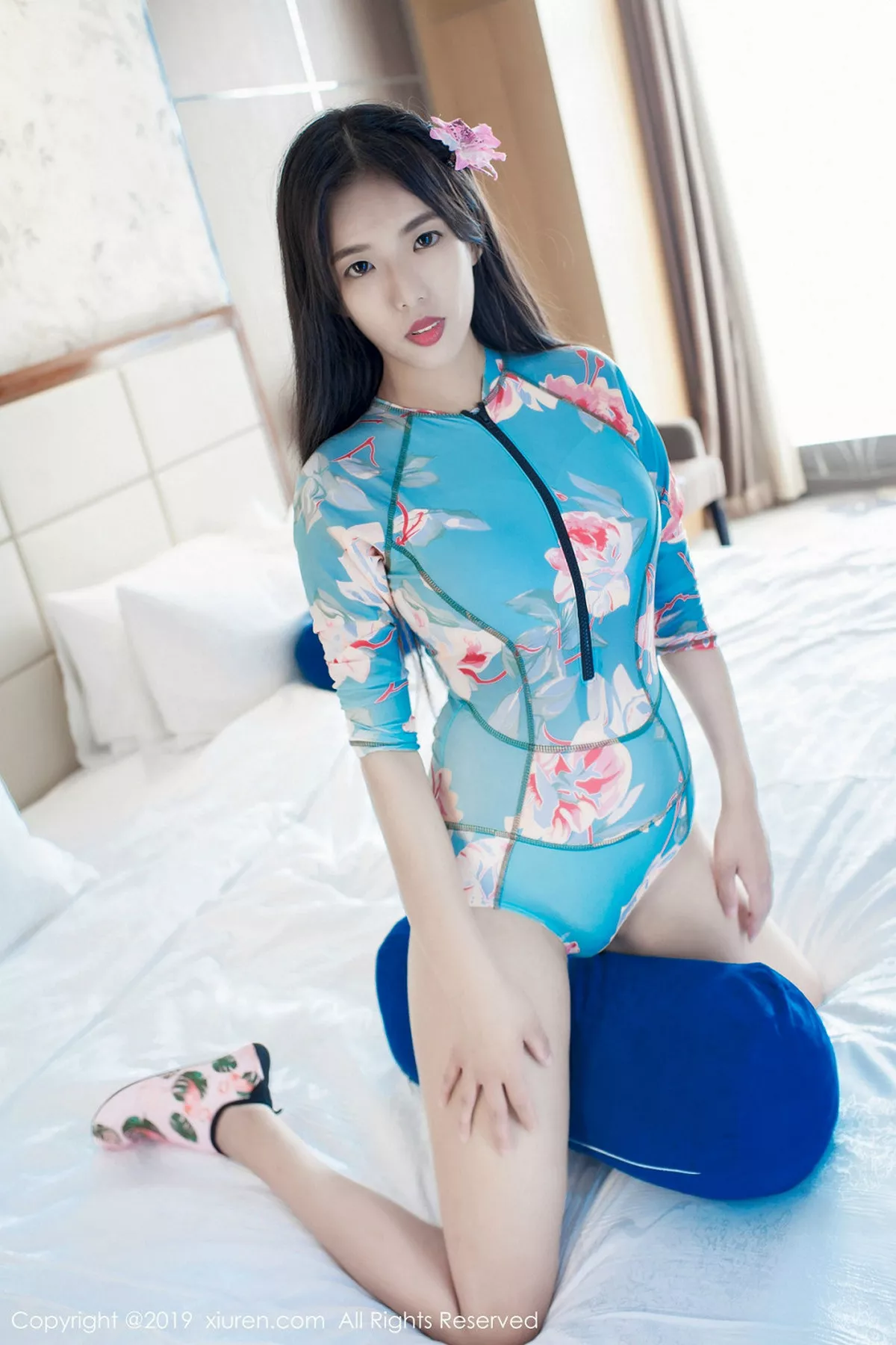 [XiuRen秀人网]第1796期小幸运写真-秀人资源网